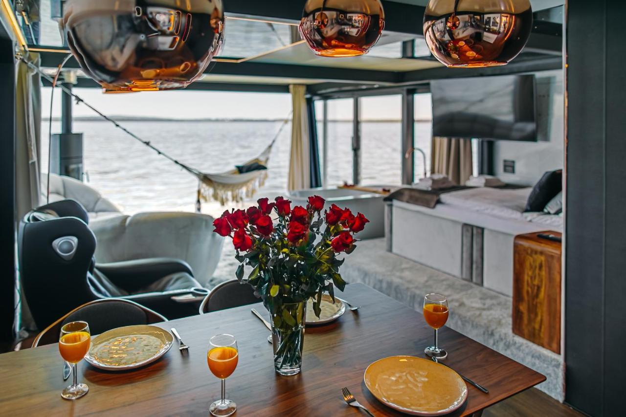 Grand Ht Houseboats - Domki Na Wodzie - Sauna, Jacuzzi, Kominek 미엘노 외부 사진
