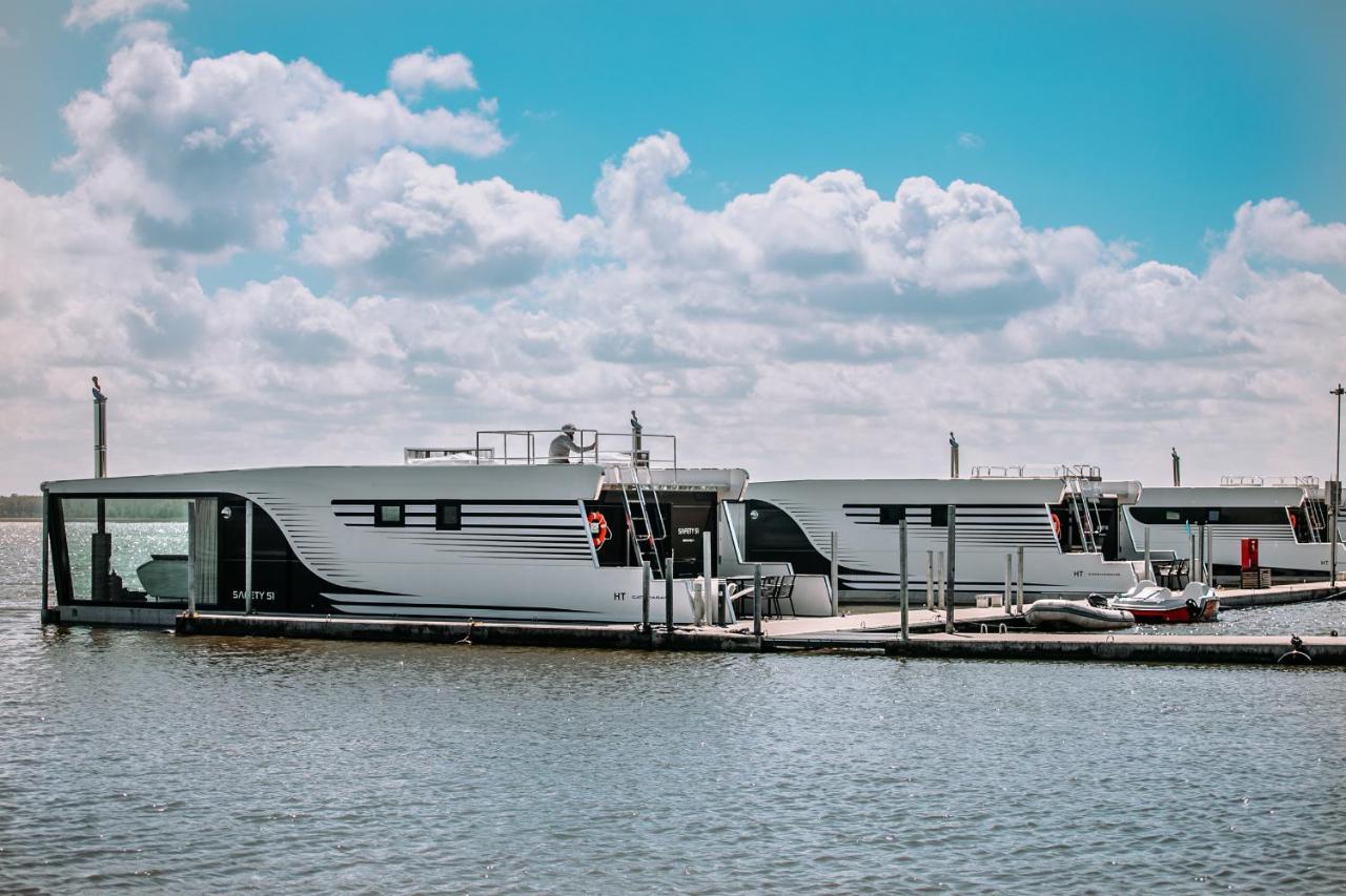 Grand Ht Houseboats - Domki Na Wodzie - Sauna, Jacuzzi, Kominek 미엘노 외부 사진