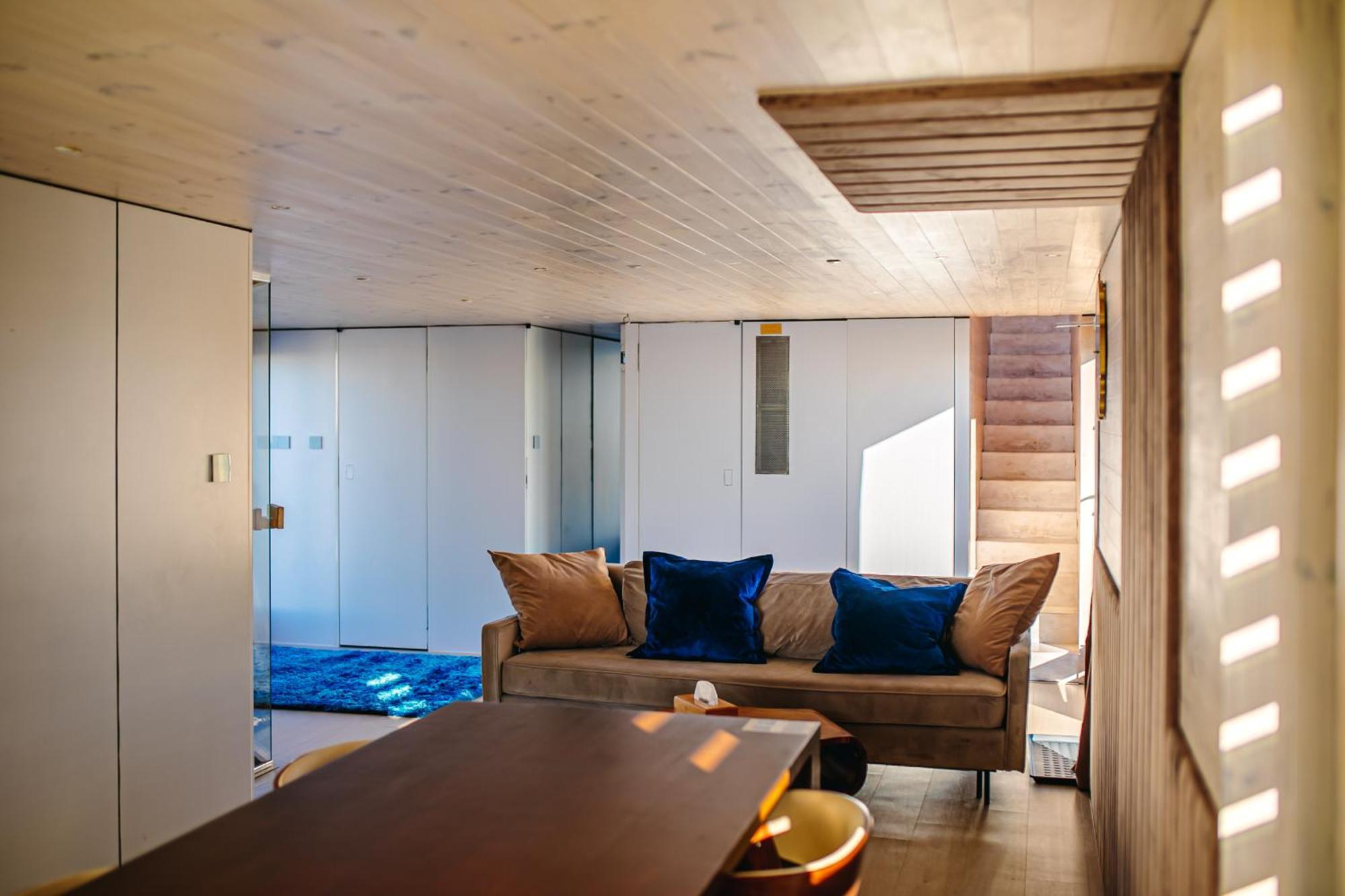 Grand Ht Houseboats - Domki Na Wodzie - Sauna, Jacuzzi, Kominek 미엘노 객실 사진