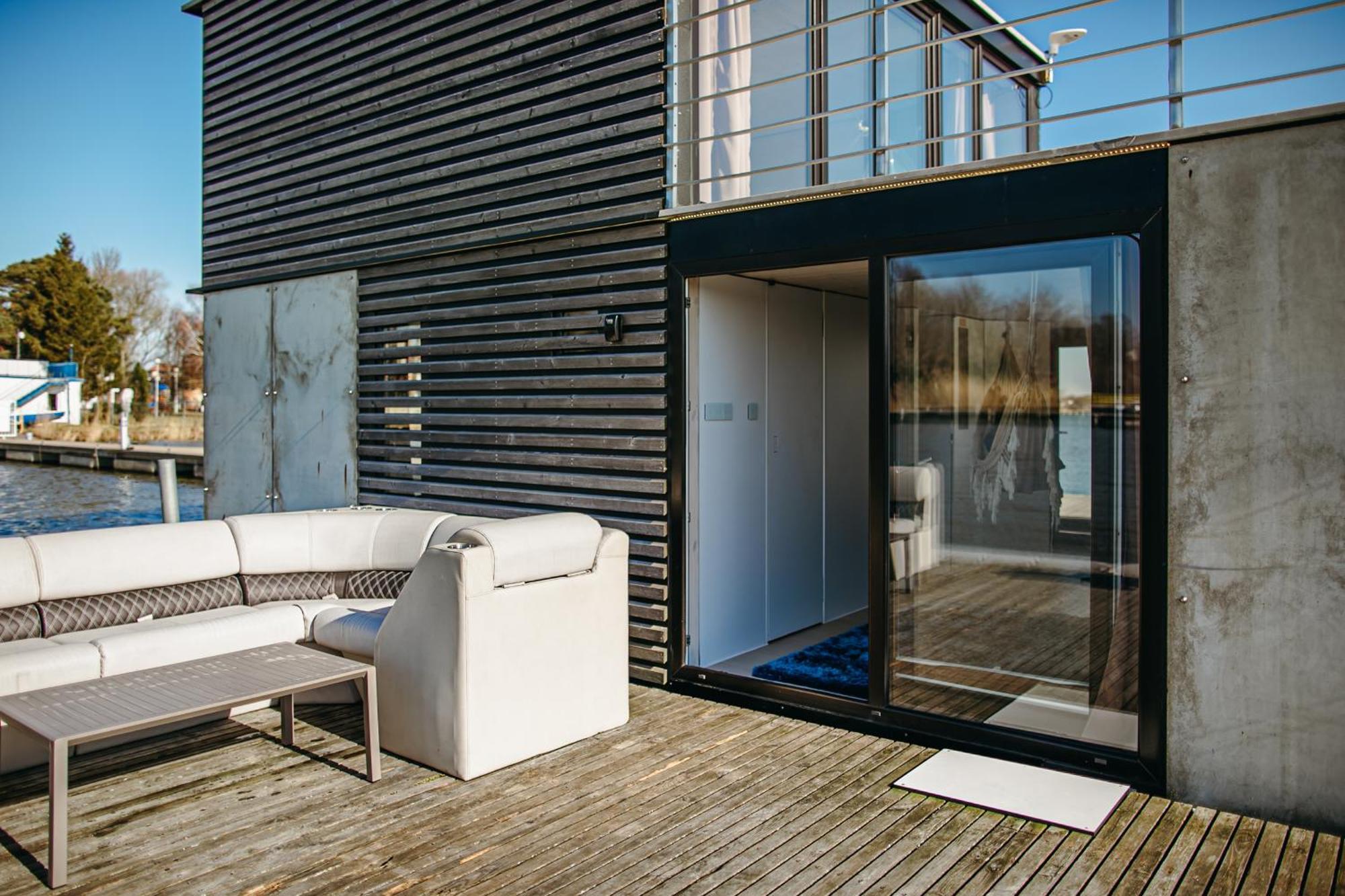 Grand Ht Houseboats - Domki Na Wodzie - Sauna, Jacuzzi, Kominek 미엘노 객실 사진
